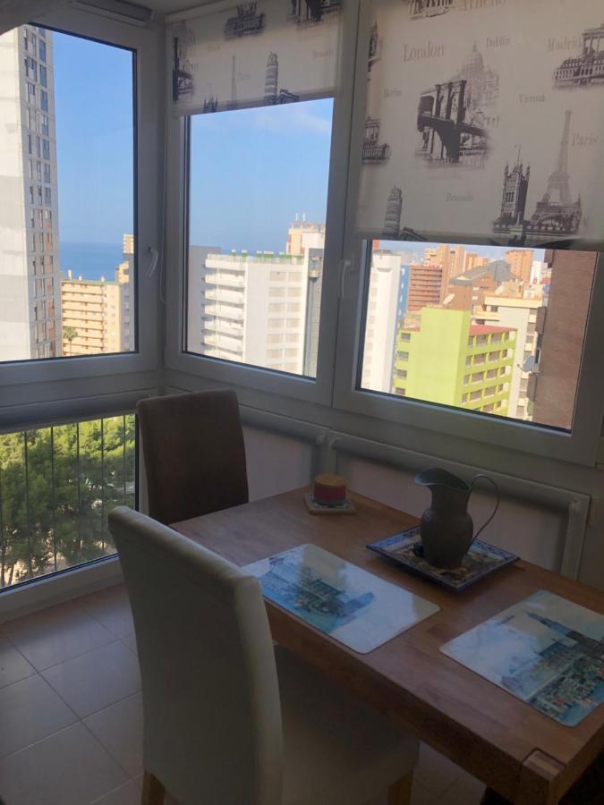 Cosy Apartment 5 Min From The Beach , Sea View ベニドルム エクステリア 写真